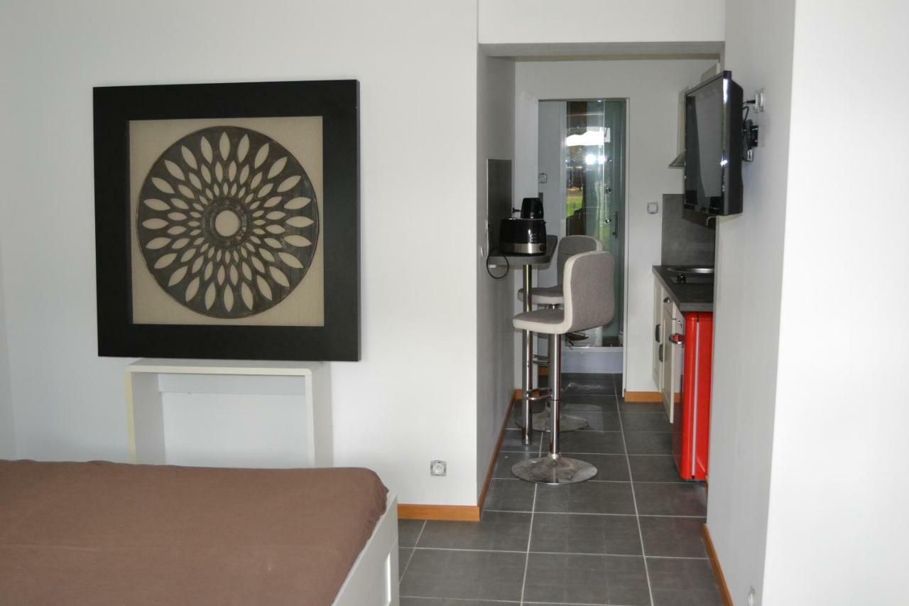 Hotel Mas Les Filaos Carpentras Zewnętrze zdjęcie